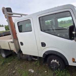 foto 3.5t 6miast 2.5D 96kW Nissan Cabstar 3513