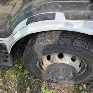 foto 3.5t 6miast 2.5D 96kW Nissan Cabstar 3513