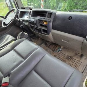 foto 3.5t 6miast 2.5D 96kW Nissan Cabstar 3513